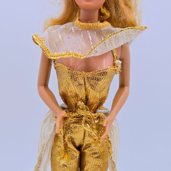 Golden Dream Barbie Doll 1980 Vintage Mattel 1874 Original Clothes Superstar Era - Picture 3 of 16